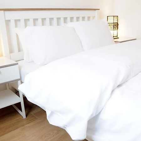 Peaceful And Quiet Apartment In A Bustling City Edinburgh Buitenkant foto