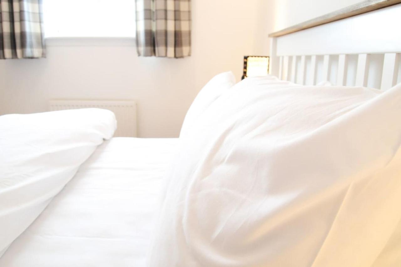 Peaceful And Quiet Apartment In A Bustling City Edinburgh Buitenkant foto