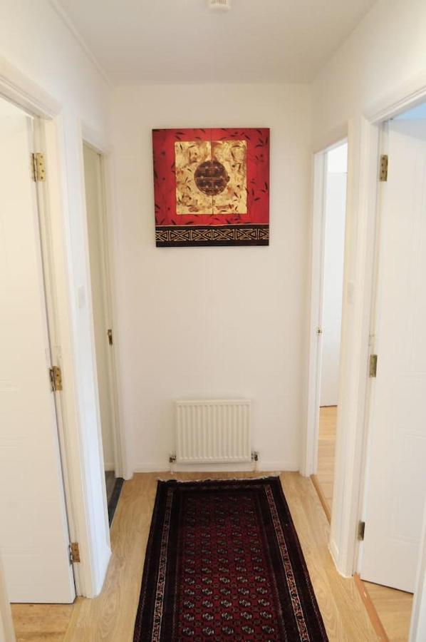 Peaceful And Quiet Apartment In A Bustling City Edinburgh Buitenkant foto