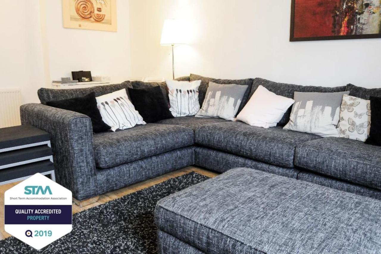 Peaceful And Quiet Apartment In A Bustling City Edinburgh Buitenkant foto